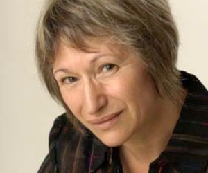Suzanne LARRIEU